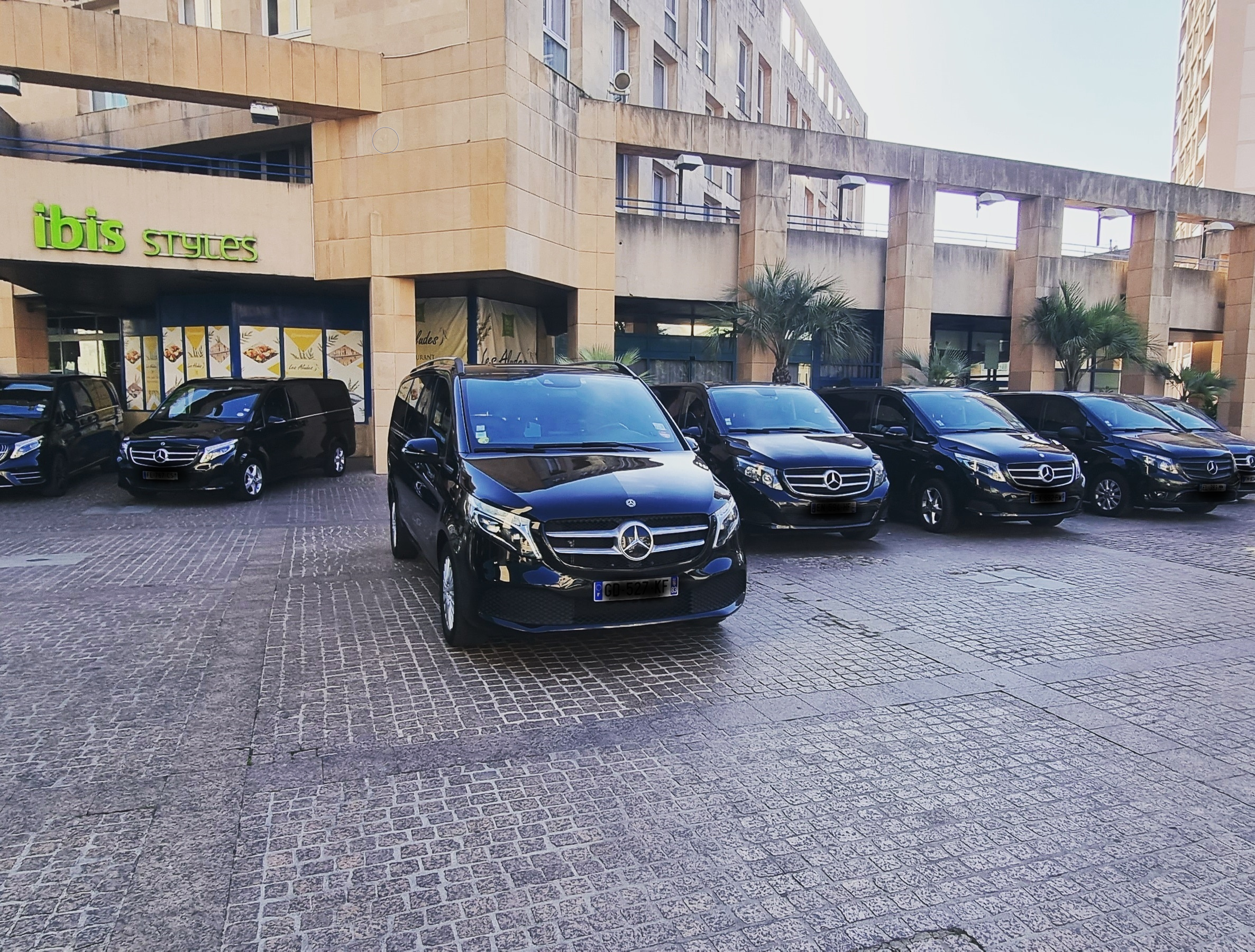 Réservez votre Chauffeur Privé pour vos Transport Buiness VTC Gaare de Marseille