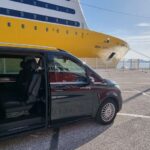 Service de chauffeur privé pour vos transferts vers le port de Toulon et le terminal croisières de Marseille, en Mercedes Classe V.